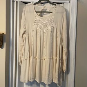 Adiva Ivory Lace & Eyelet Top. NWOT